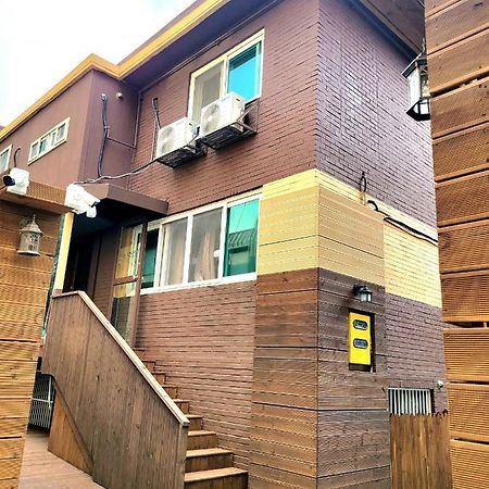 Good Guesthouse Сеул Экстерьер фото