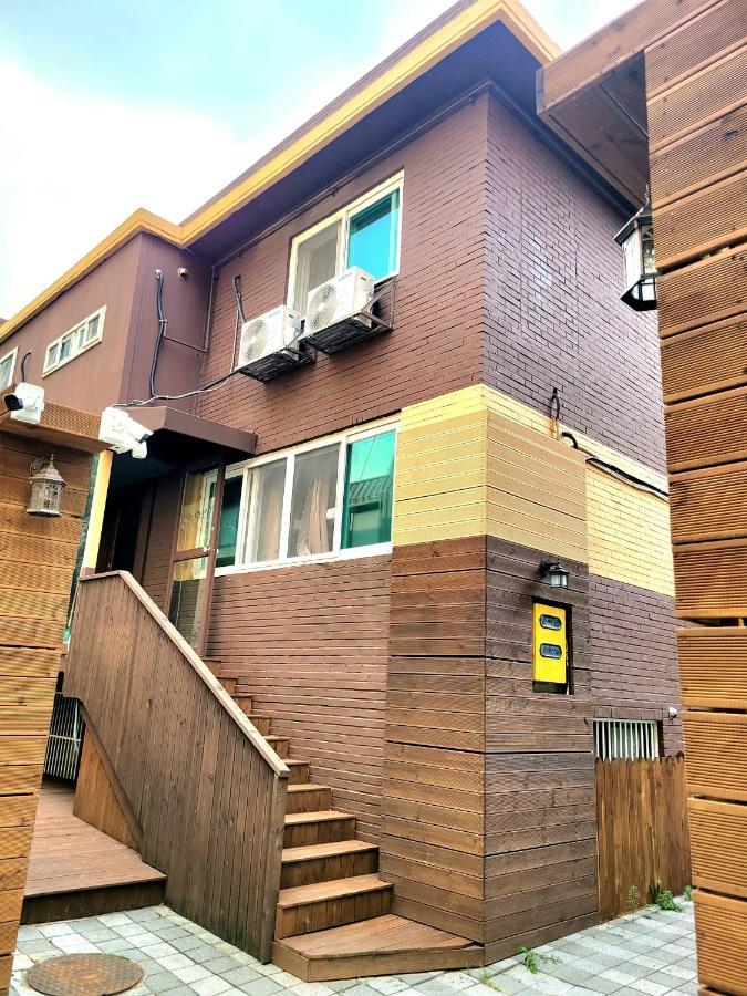 Good Guesthouse Сеул Экстерьер фото